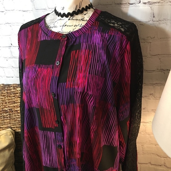 attention lace arm long sleeve blouse. - Picture 2 of 9